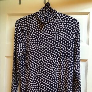 Summer Closet Sale.
Jcrew Floral Long Sleeve Top
